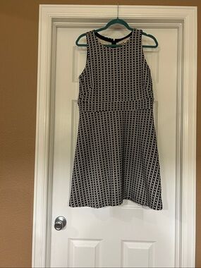 LOFT Black and White Sleeveless Fit-and-Flare Dress for Girls